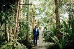 Wedding portraits in Botanical Garden Copenhagen