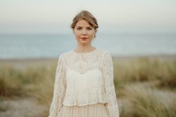 bride portrait at Copenhagen beach